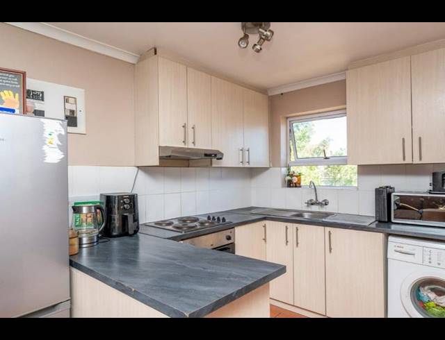 2 BEDROOM APARTMENT FOR SALE IN DURMONTE